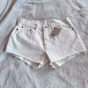 BRAND NEW White Levi's 501 Shorts (size 27)